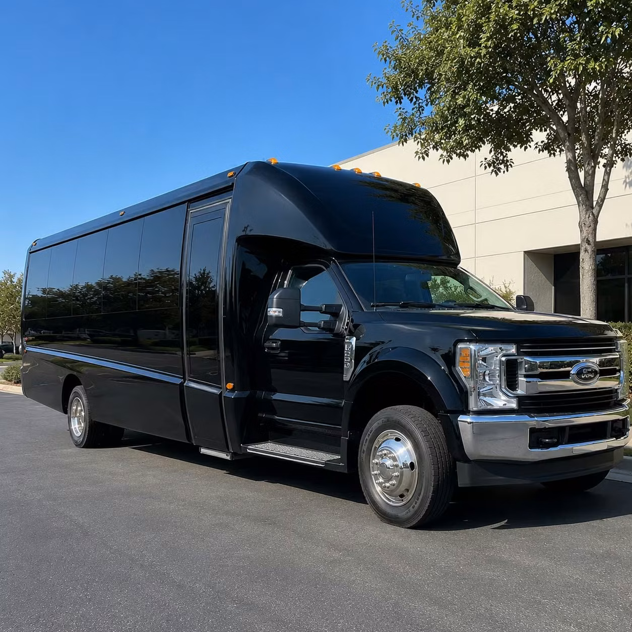 15 passenger minibus